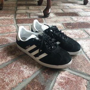 Adidas Gazelle sz. 7 womens